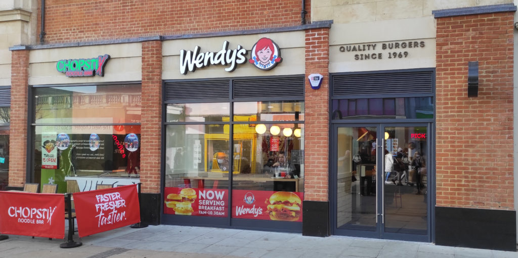 Wendy's open new restaurant in Romford Time 107.5 fm Time 107.5 fm