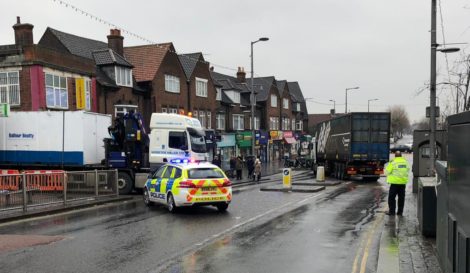 Lorry Hits Wall In Dagenham Heathway Time 107 5 Fm Time 107 5 Fm